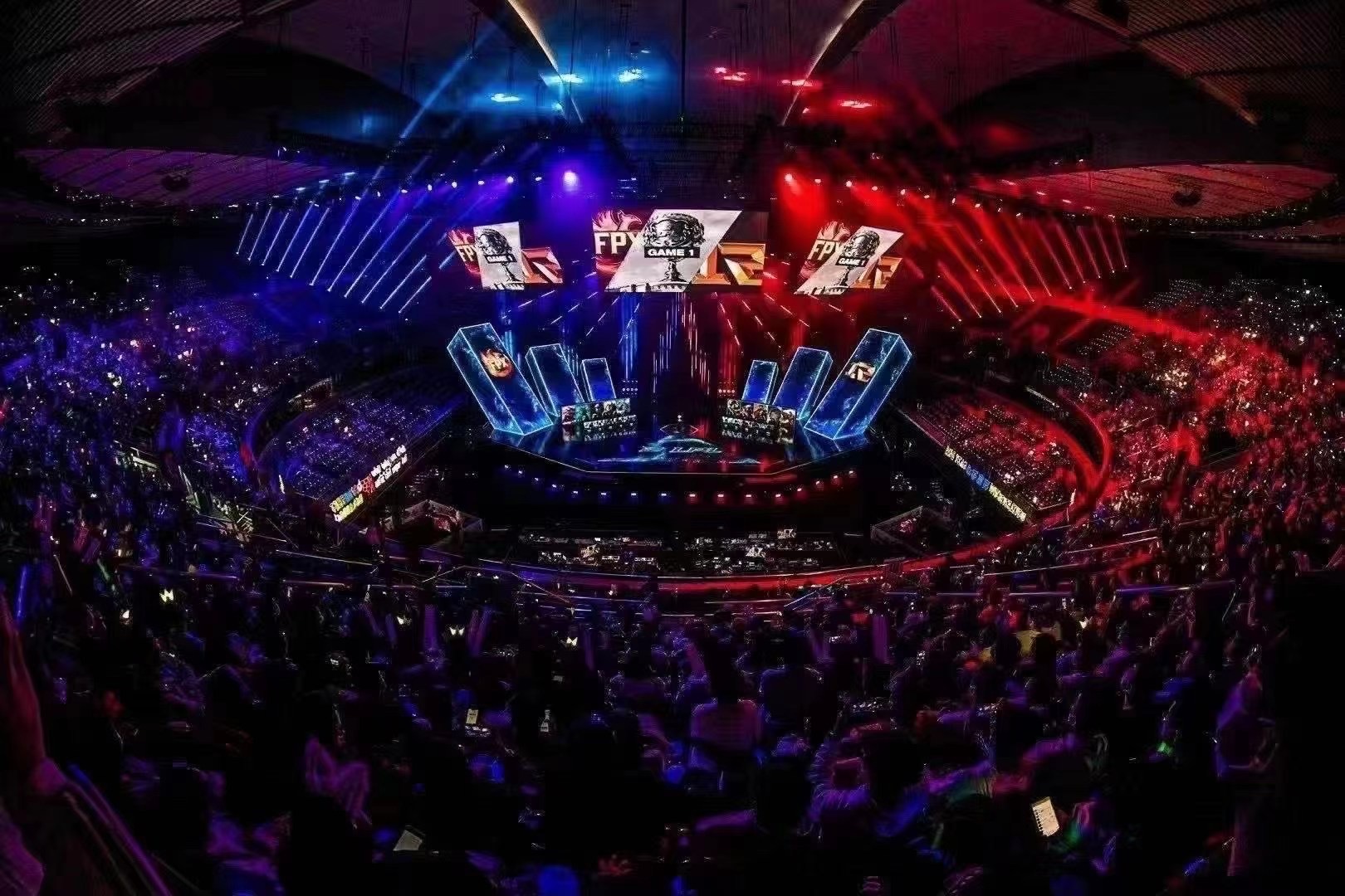 S15淘汰赛“未来可期”新星榜：FLY中单Jensen老当益壮。-米兰电竞